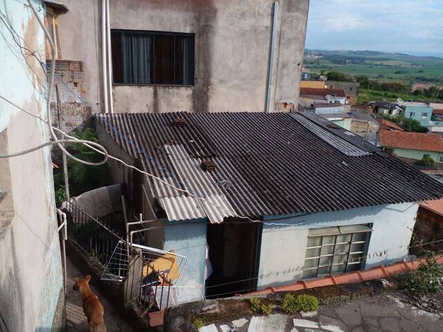 #1075 - Casa para Venda em Pouso Alegre - MG