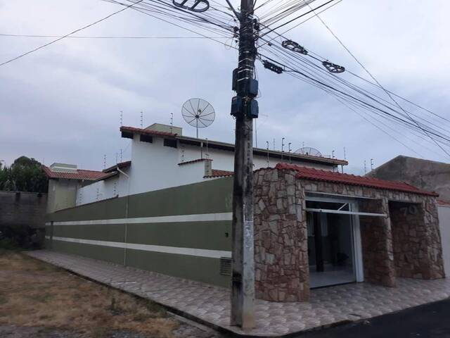 #1092 - Casa para Venda em Pouso Alegre - MG