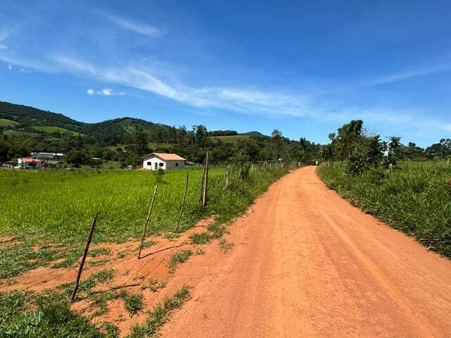 #1944 - Chácara para Venda em Espírito Santo do Dourado - MG - 2