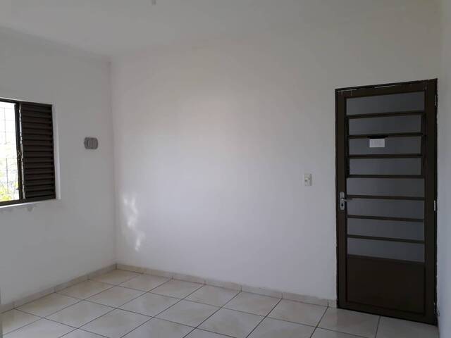 #2460 - Apartamento para Venda em Pouso Alegre - MG - 3