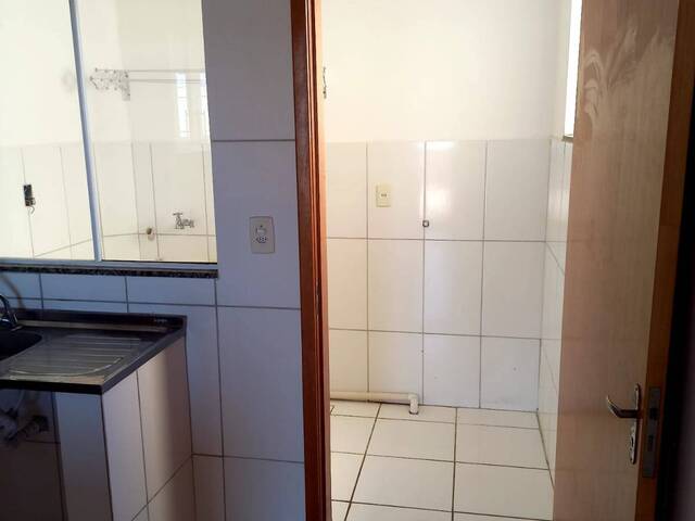 #2470 - Apartamento para Venda em Pouso Alegre - MG - 2